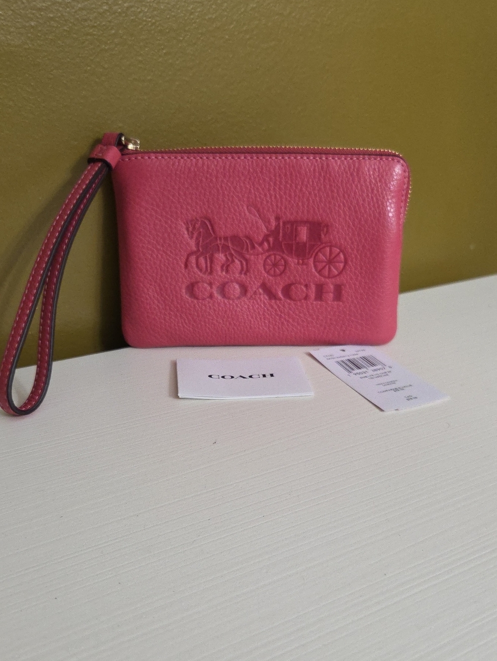 NEW COACH Hot Pink Pebbled Leather Wristlet with Embossed Logo